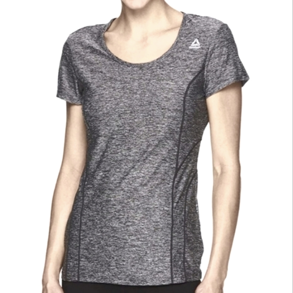 Reebok women's top